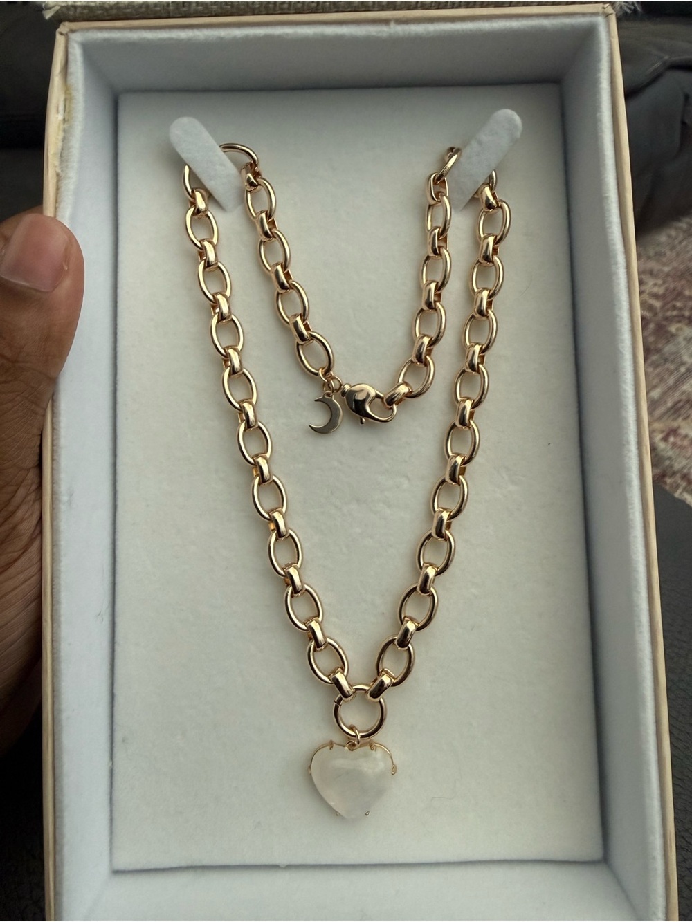 Like new Lili claspe heart shaped locket necklace
